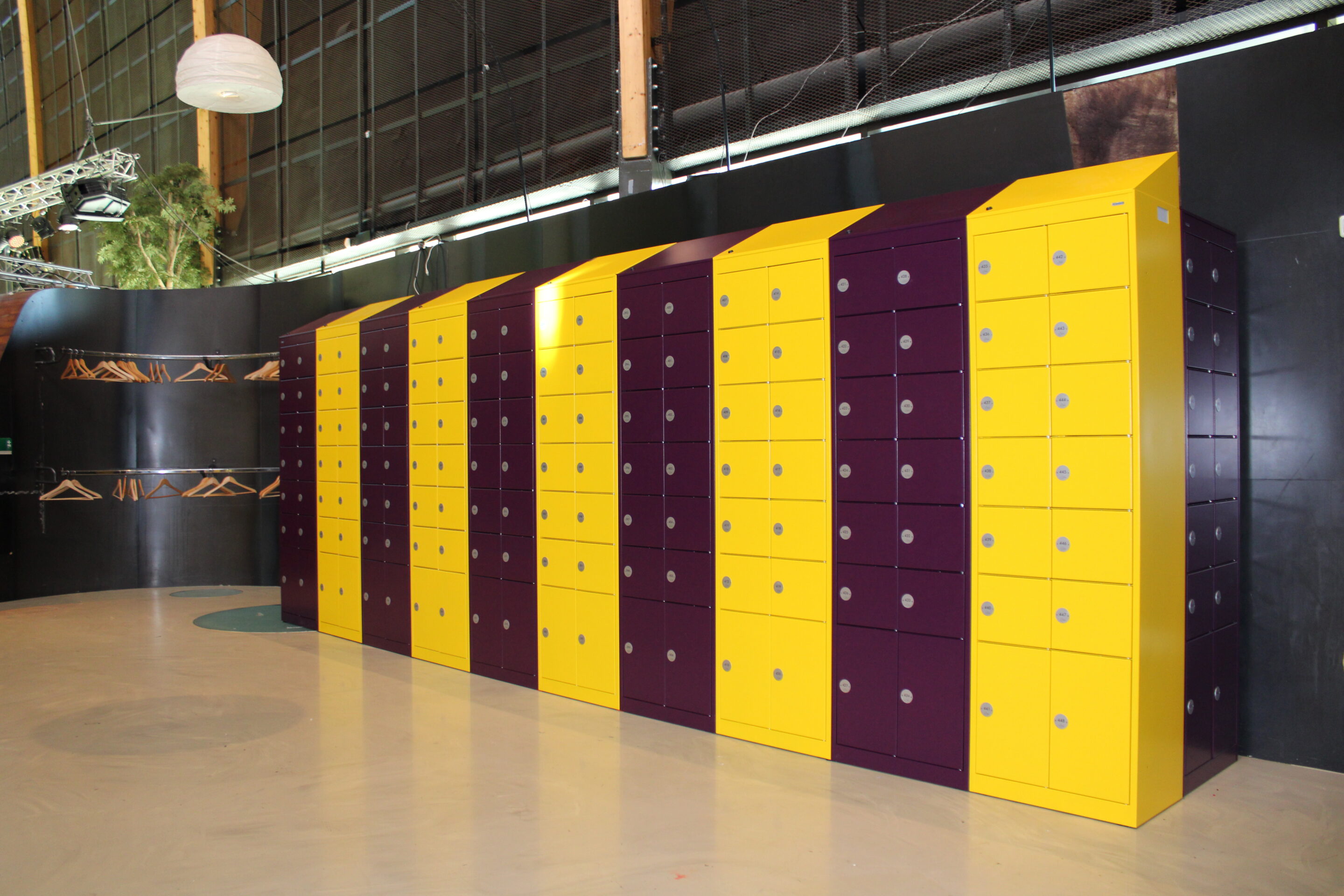 hotel smart lockers