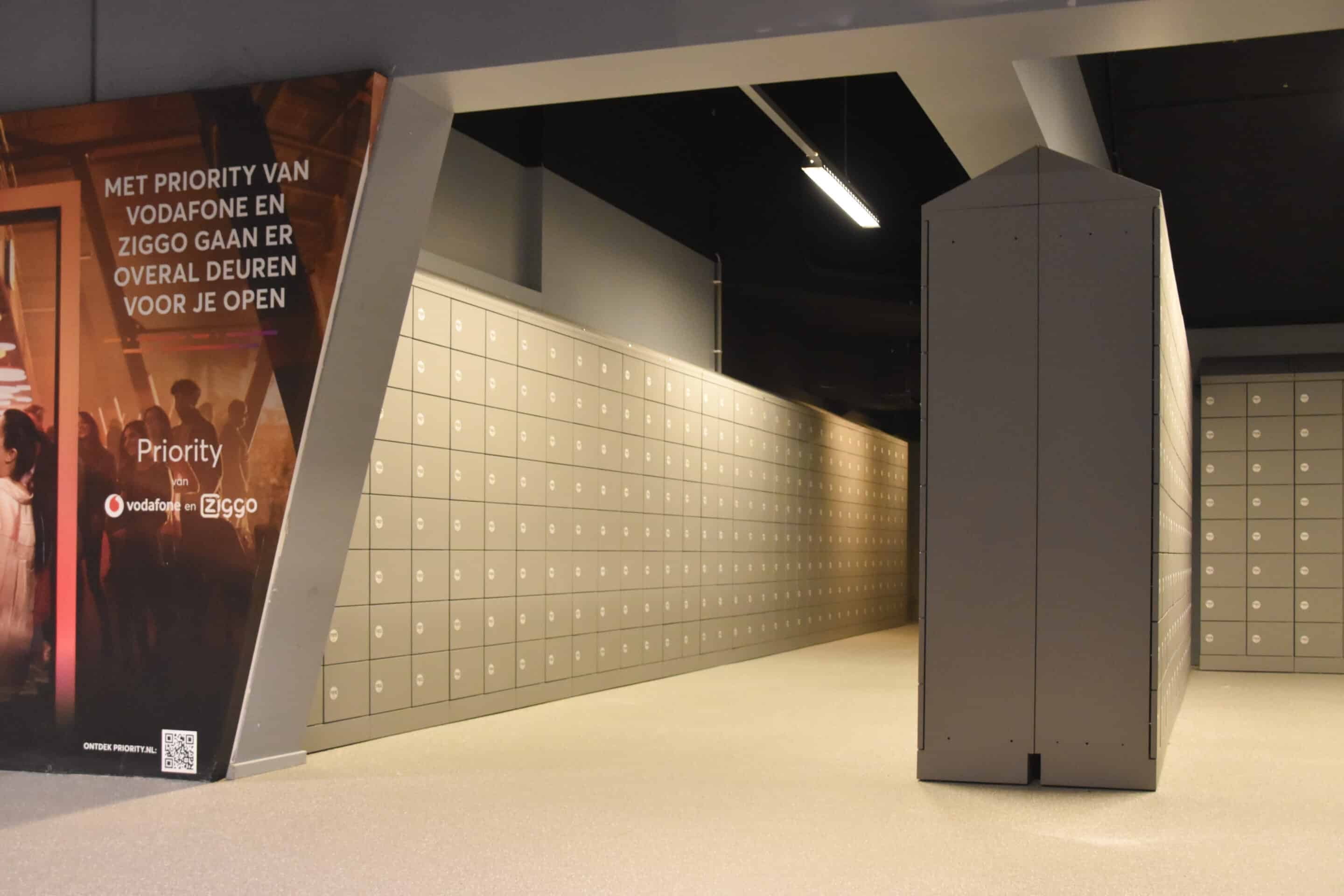 Ziggo Dome - Venue - Pay & Store - QR + webapp - NL2025KO (2) CrowdStor smart luggage lockers installed at a busy event venue entrance