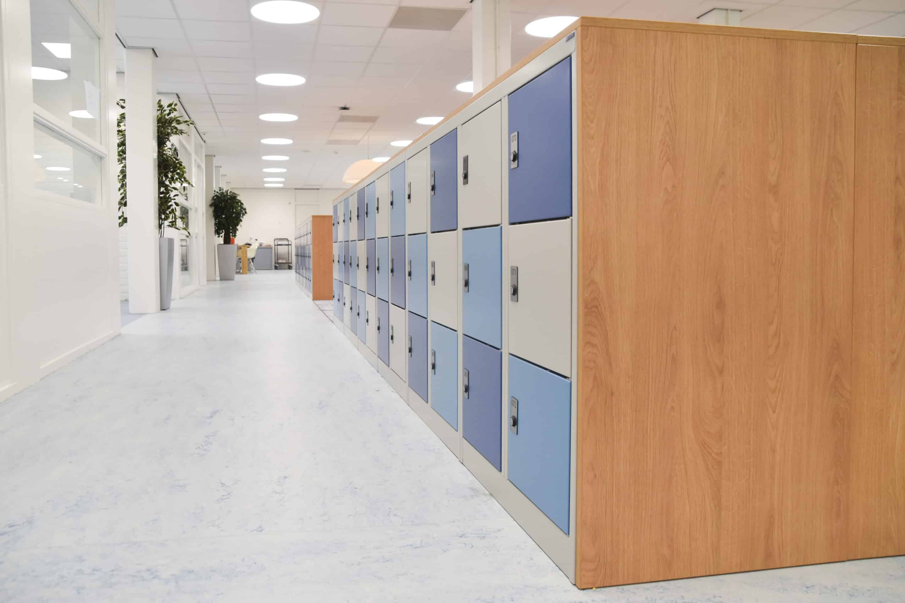 hotel smart lockers